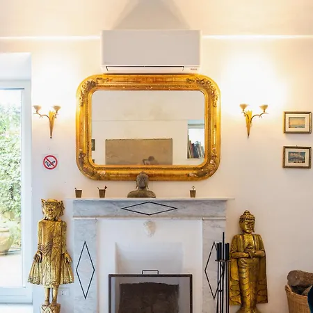 Aurora Caprese Willa Capri