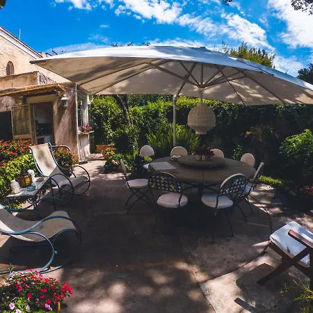 Aurora Caprese Willa Capri