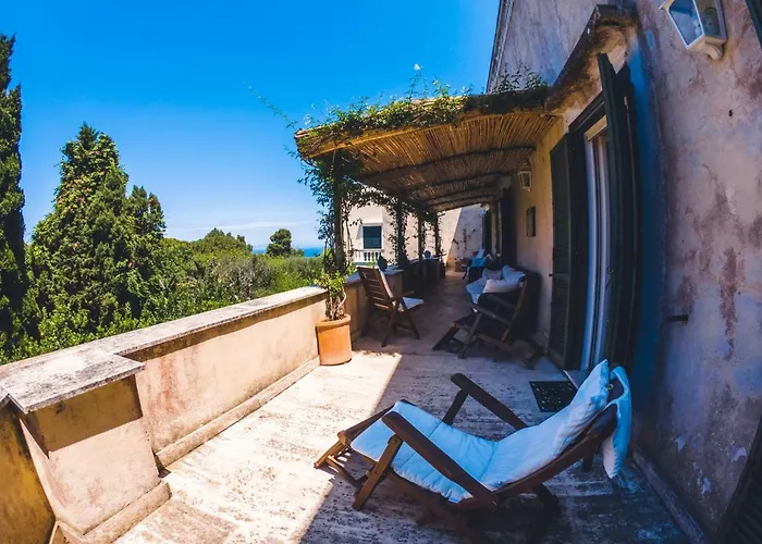 Aurora Caprese Vila *